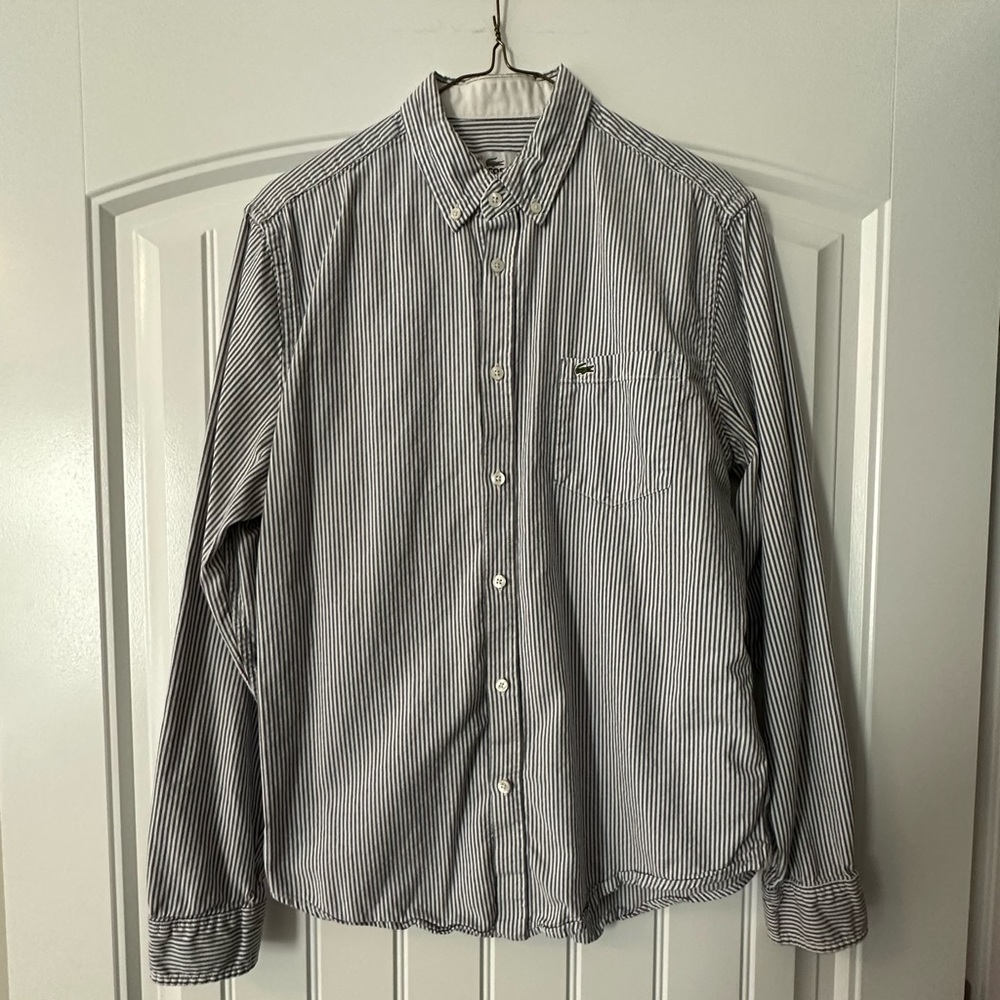 Lacoste Men’s Classic Fit Button Down, Vintage Style Blue and White Stripe